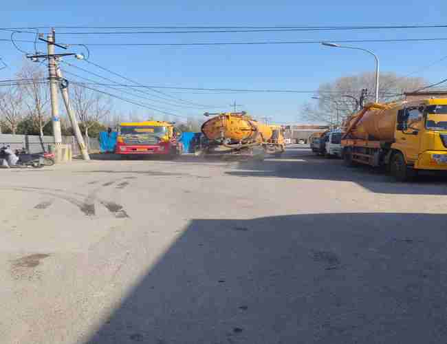 市政污水管道清淤:保障城市環(huán)境衛(wèi)生的關(guān)鍵措施 市政污水管道清淤:保障城市環(huán)境衛(wèi)生的關(guān)鍵措施